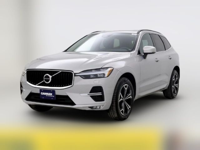 2022 Volvo XC60 Momentum