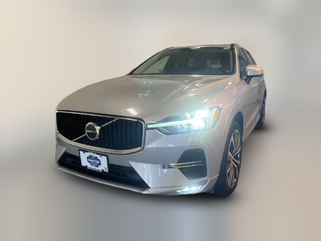 2022 Volvo XC60 Momentum