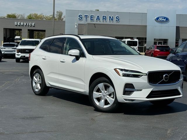 2022 Volvo XC60 Momentum