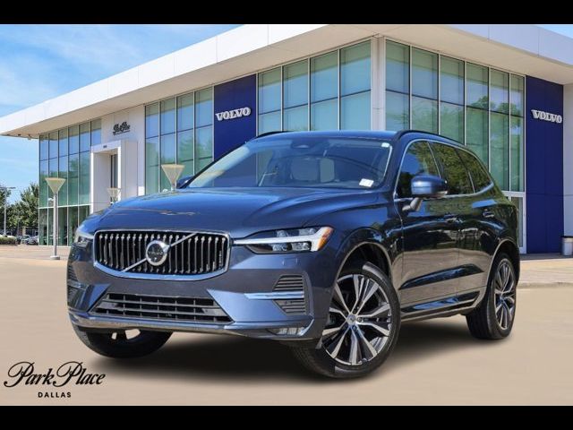 2022 Volvo XC60 Momentum