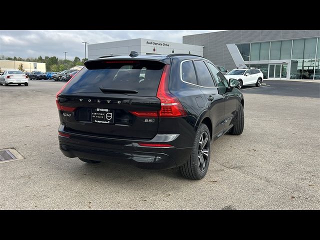 2022 Volvo XC60 Momentum