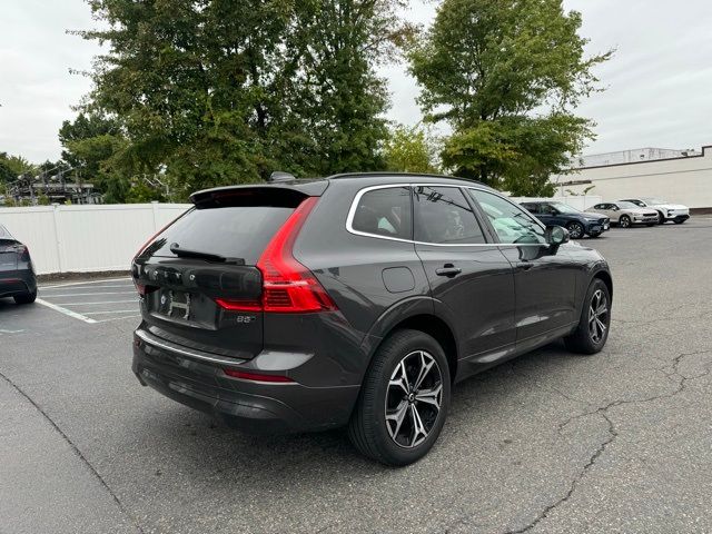 2022 Volvo XC60 Momentum