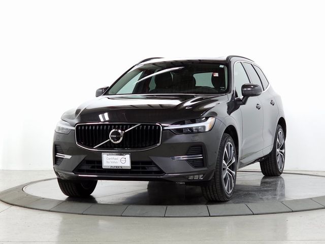 2022 Volvo XC60 Momentum