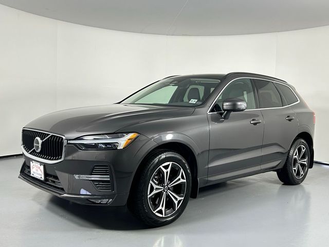 2022 Volvo XC60 Momentum