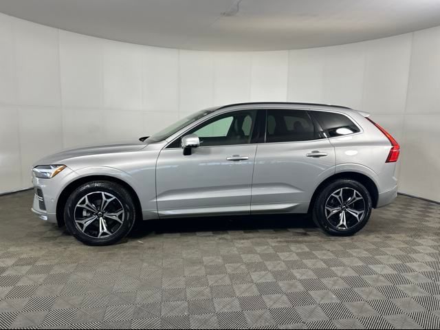 2022 Volvo XC60 Momentum