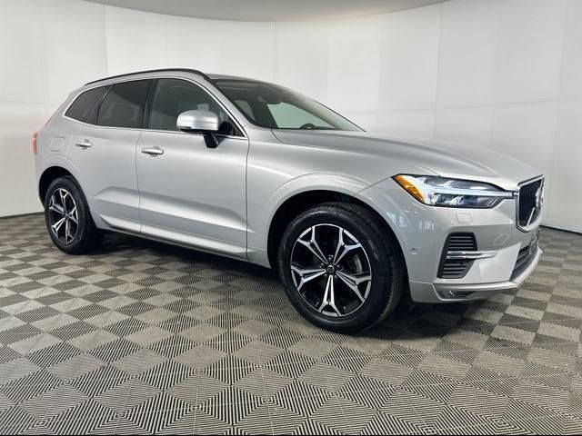 2022 Volvo XC60 Momentum