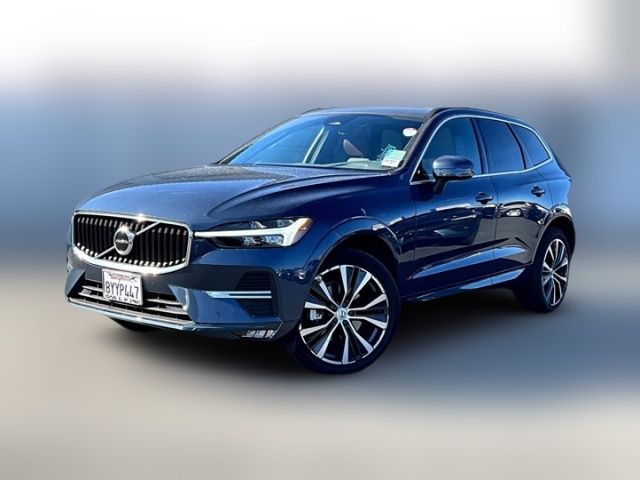 2022 Volvo XC60 Momentum