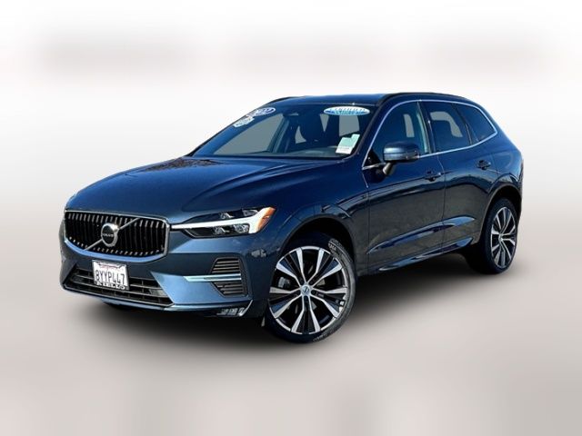 2022 Volvo XC60 Momentum