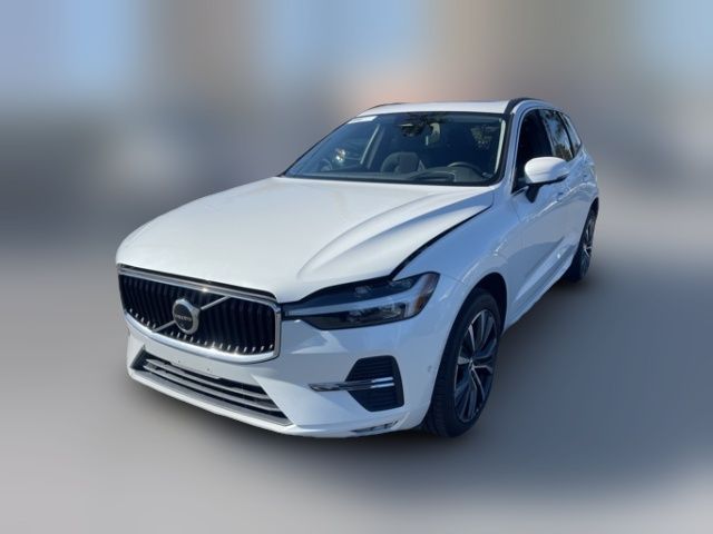 2022 Volvo XC60 Momentum