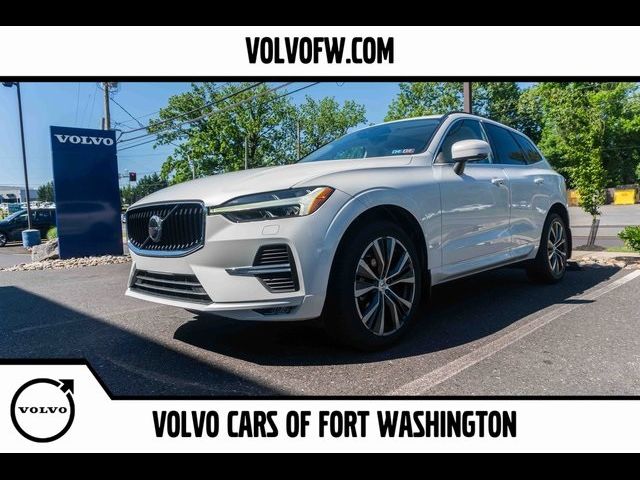 2022 Volvo XC60 Momentum