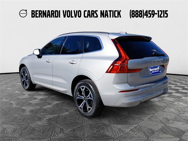 2022 Volvo XC60 Momentum