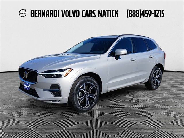 2022 Volvo XC60 Momentum