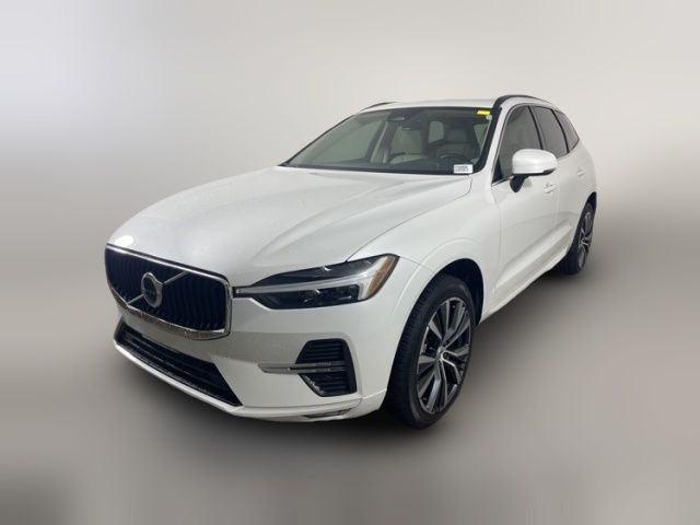 2022 Volvo XC60 Momentum