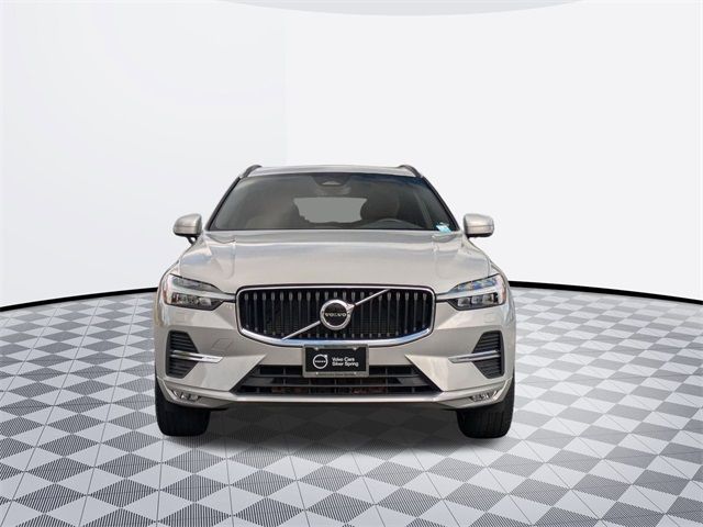 2022 Volvo XC60 Momentum