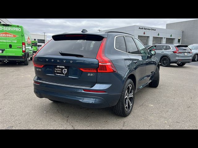 2022 Volvo XC60 Momentum