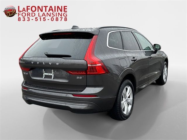 2022 Volvo XC60 Momentum