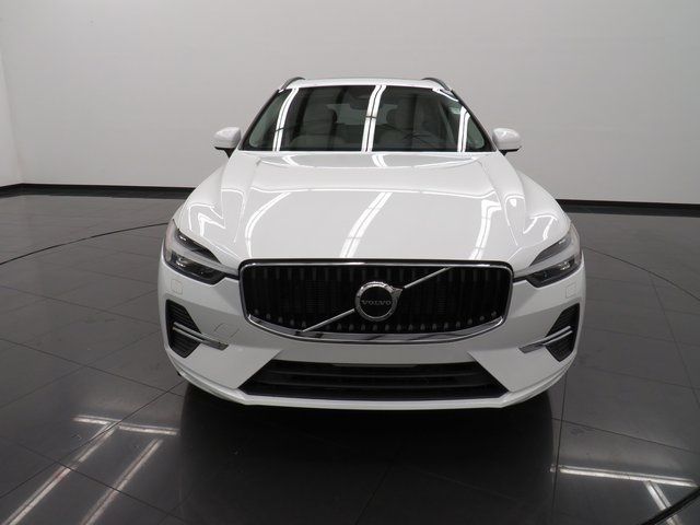 2022 Volvo XC60 Momentum