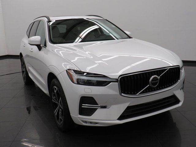 2022 Volvo XC60 Momentum