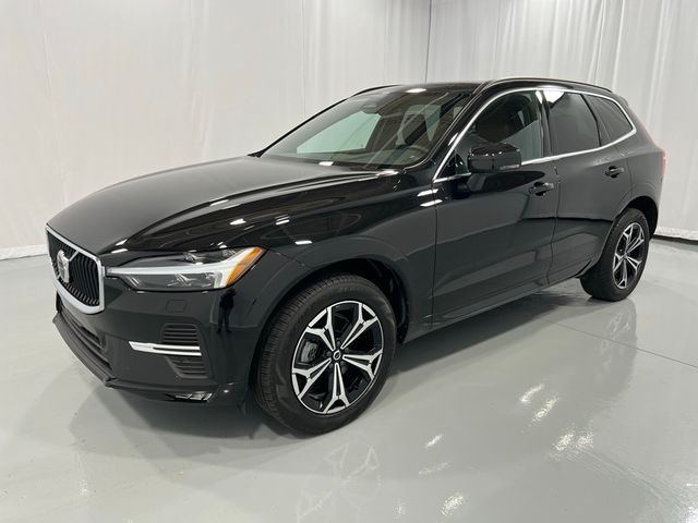 2022 Volvo XC60 Momentum