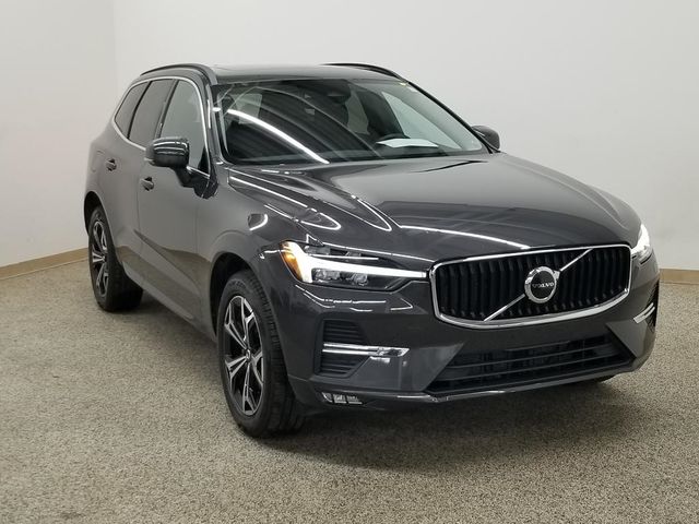 2022 Volvo XC60 Momentum