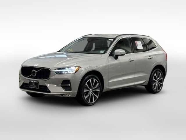 2022 Volvo XC60 Momentum