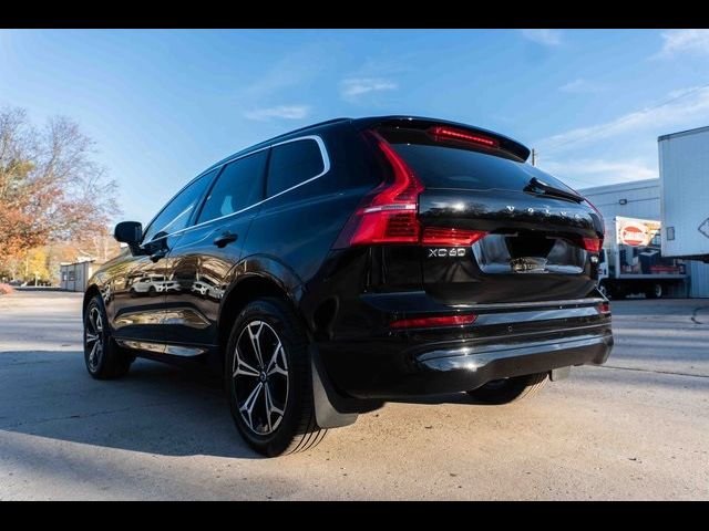 2022 Volvo XC60 Momentum