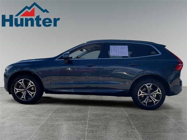 2022 Volvo XC60 Momentum