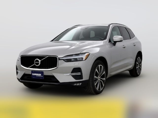 2022 Volvo XC60 Momentum