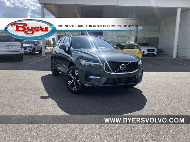 2022 Volvo XC60 Momentum