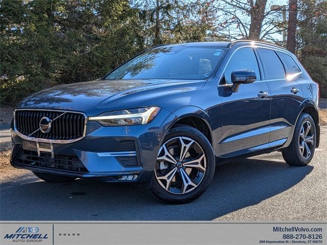 2022 Volvo XC60 Momentum