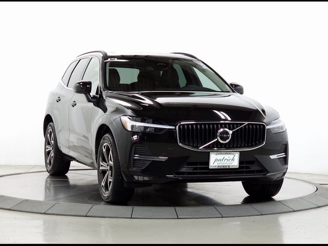 2022 Volvo XC60 Momentum