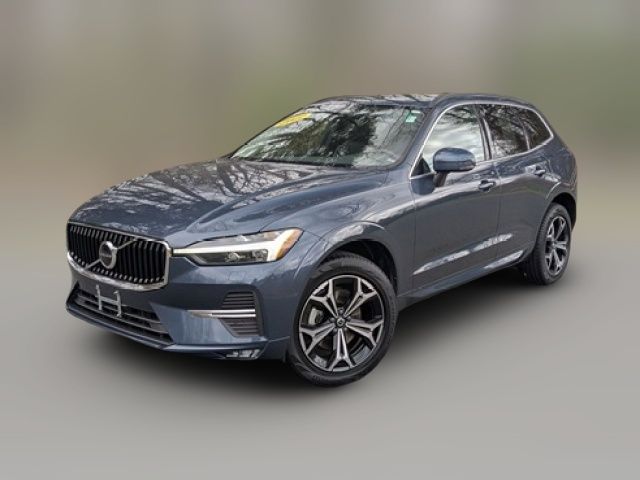 2022 Volvo XC60 Momentum