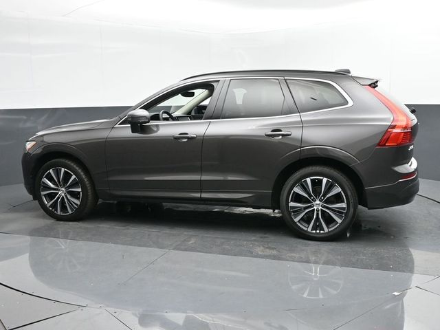 2022 Volvo XC60 Momentum