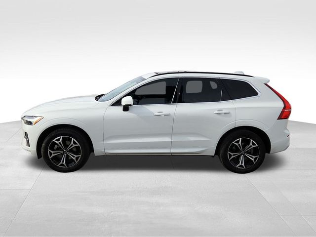 2022 Volvo XC60 Momentum