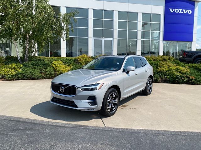 2022 Volvo XC60 Momentum