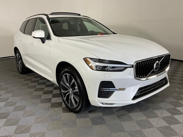 2022 Volvo XC60 Momentum