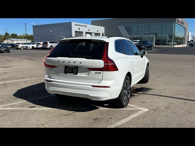 2022 Volvo XC60 Momentum