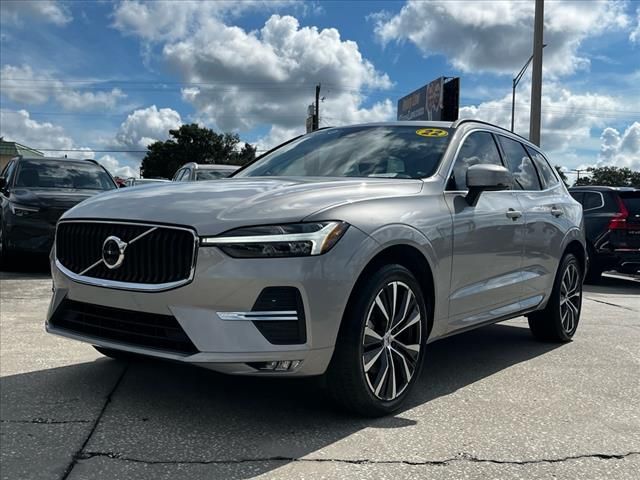 2022 Volvo XC60 Momentum