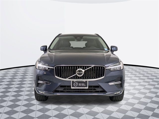 2022 Volvo XC60 Momentum