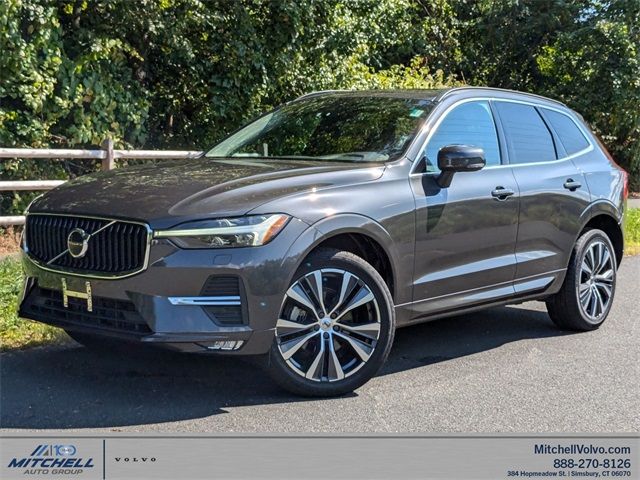 2022 Volvo XC60 Momentum