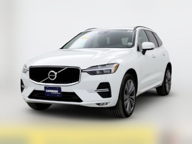 2022 Volvo XC60 Momentum