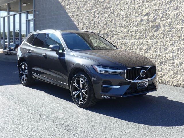 2022 Volvo XC60 Momentum