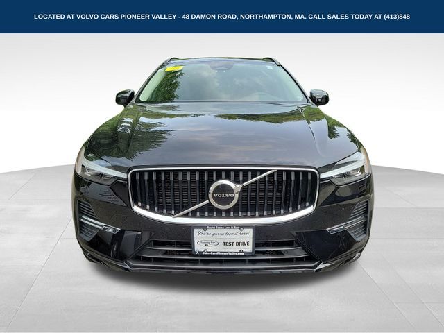 2022 Volvo XC60 Momentum