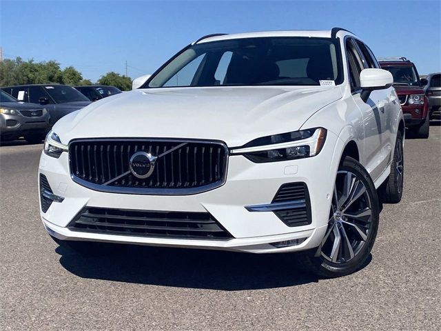 2022 Volvo XC60 Momentum