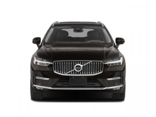 2022 Volvo XC60 Momentum
