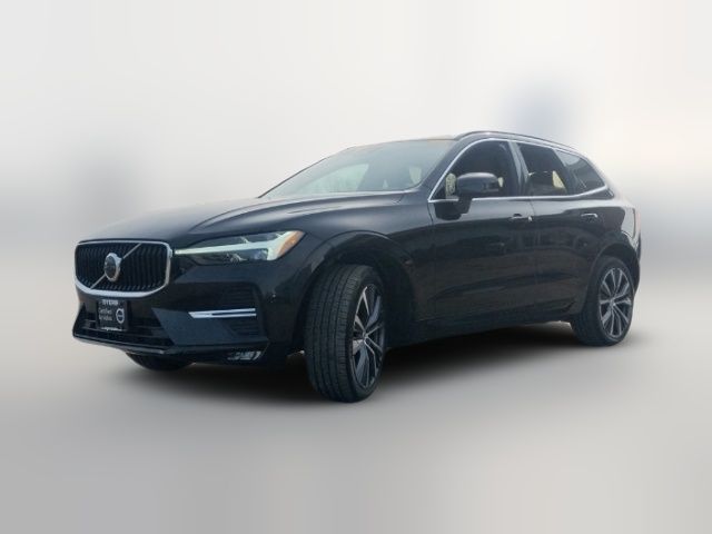 2022 Volvo XC60 Momentum