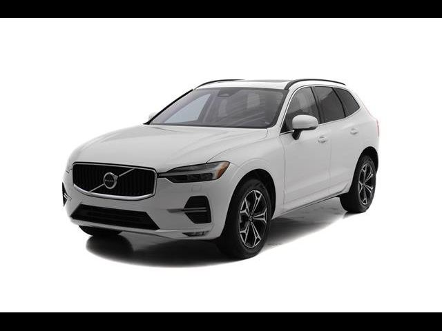 2022 Volvo XC60 Momentum