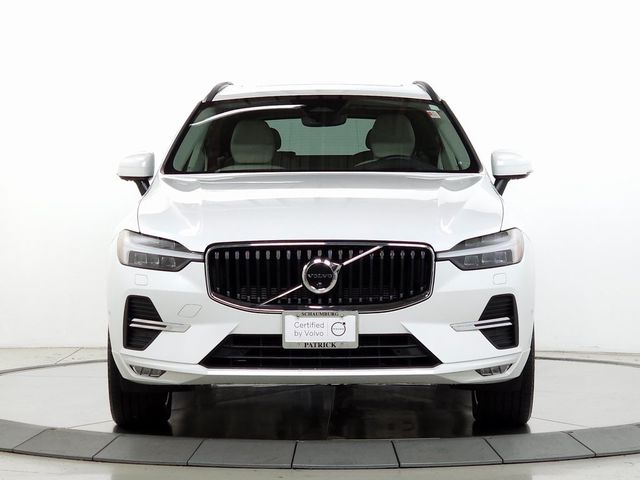 2022 Volvo XC60 Momentum