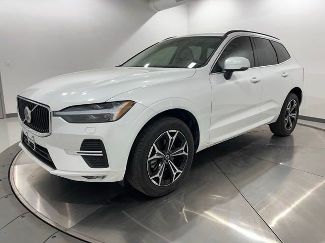 2022 Volvo XC60 Momentum