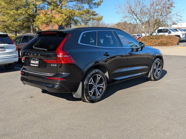 2022 Volvo XC60 Momentum